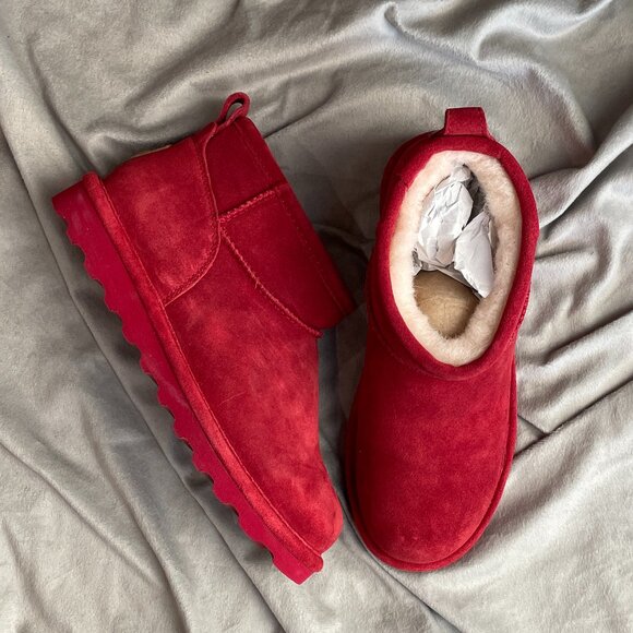 Bearpaw Shorty Boots Red Womens Size 7 - Picture 3 of 3